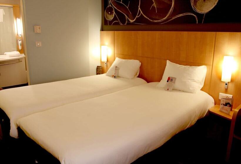 Номер Стандарт Двуспальная Кровать, Ibis Les Herbiers