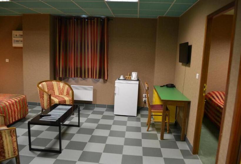 آپارتمان 1 خوابه همکف, Hôtel Siatel Besançon Chateaufarine