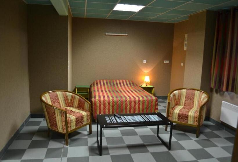 آپارتمان 1 خوابه همکف, Hôtel Siatel Besançon Chateaufarine