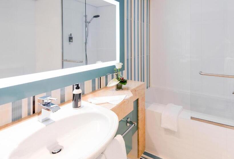 Студия Стандарт, Aparthotel Adagio Fujairah