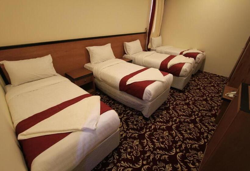 اتاق استاندارد چهار تخته, Al Riffa Rii Bakhsh