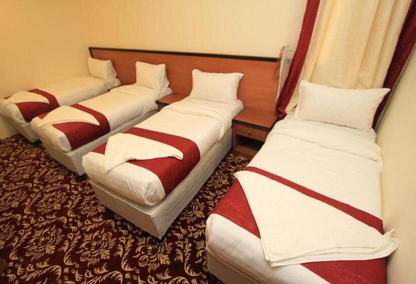 اتاق استاندارد چهار تخته, Al Riffa Rii Bakhsh