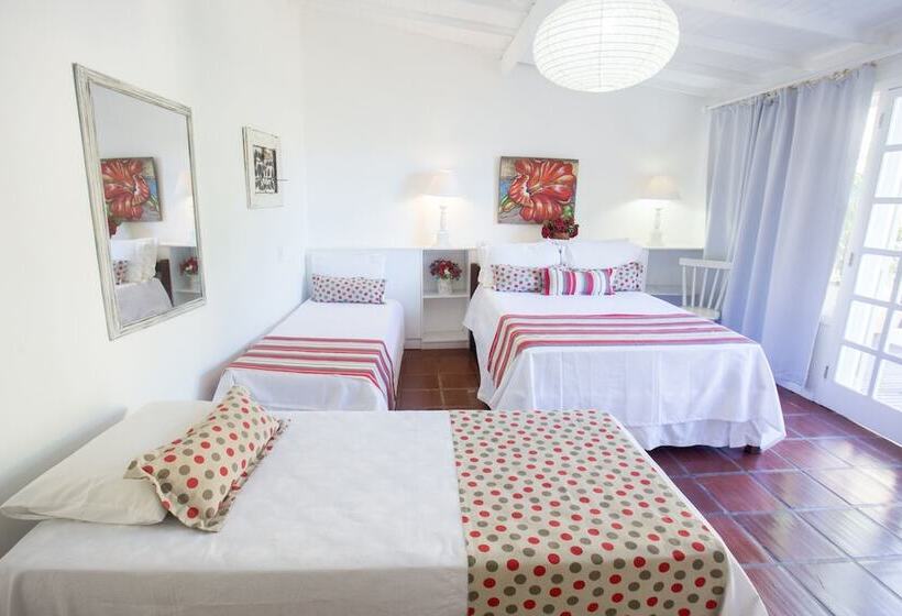 Triple Room Sea View, Pousada Baia Bonita
