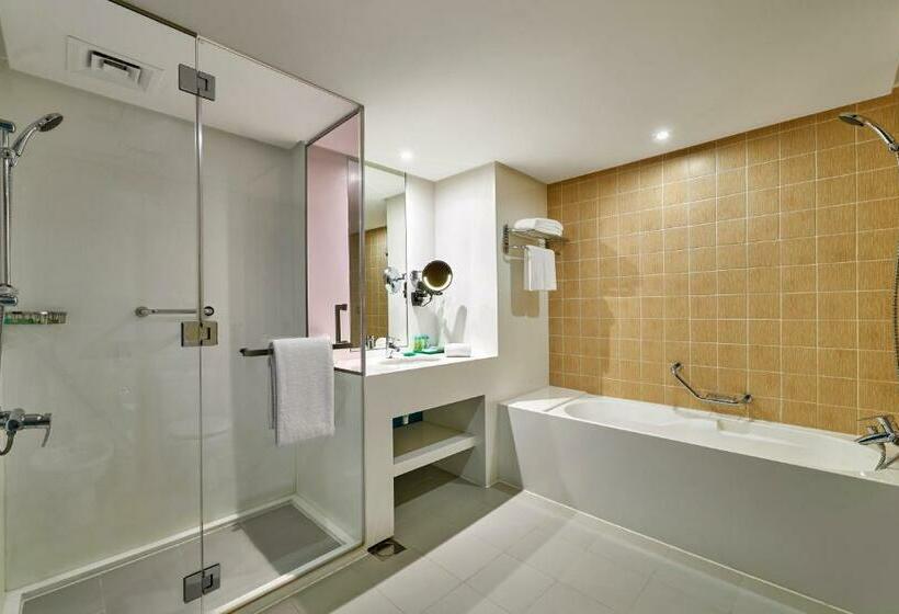 اتاق لوکس, Ramada Hotel, Suites And Apartments By Wyndham Dubai Jbr