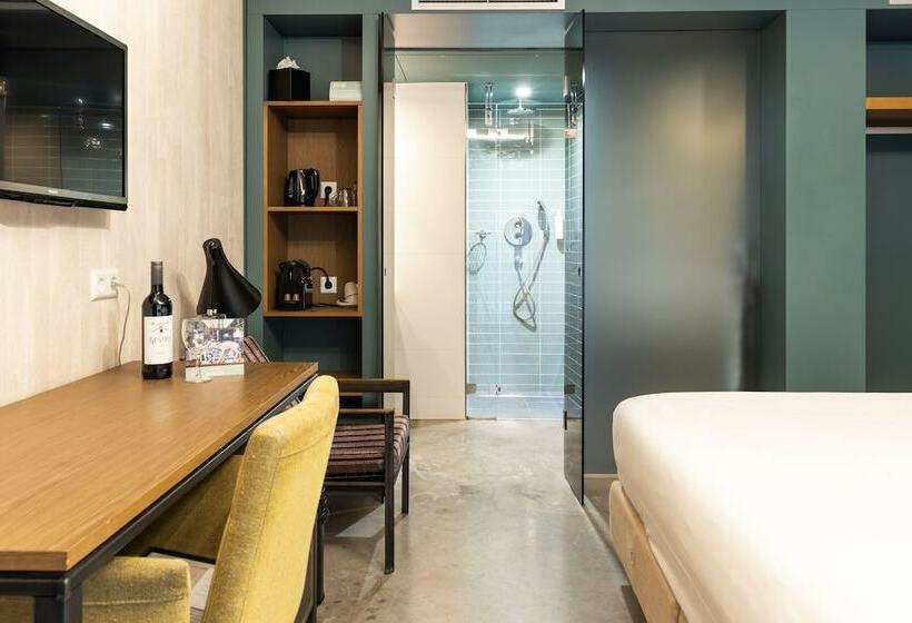 اتاق استاندارد اینتریور, De Hallen