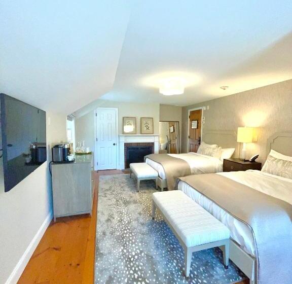 اتاق استاندارد, The Hermitage Inn Vermont