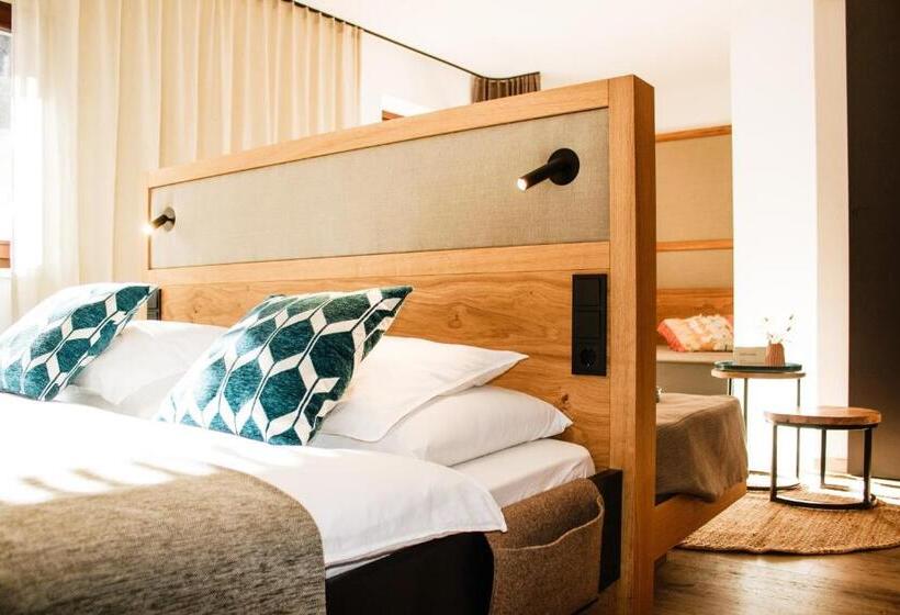 Семейный Номер, Schönberg Hotel B&b
