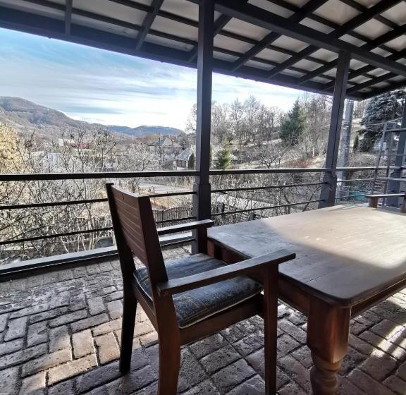 آپارتمان 1 خوابه با تراس, Vila Zia