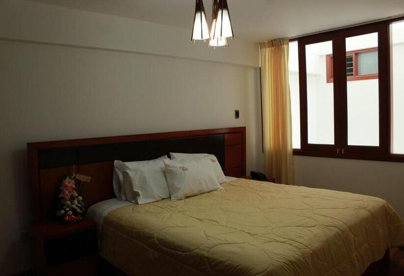 اتاق سوپریور, Gran Hotel Guisama
