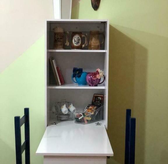 Escritório Estándar, Hostel Limão Doce