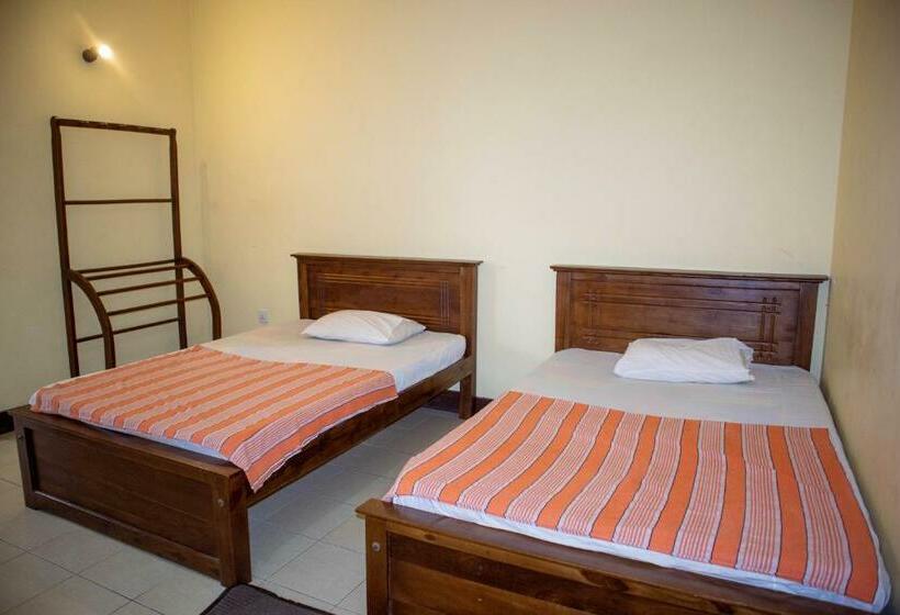 Номер Economy, Chamaya Holiday Inn