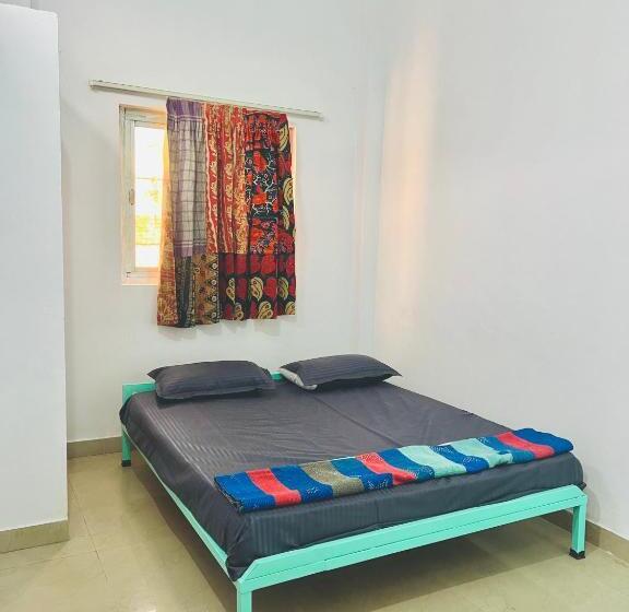 Номер Стандарт с Балконом, Bhoora House