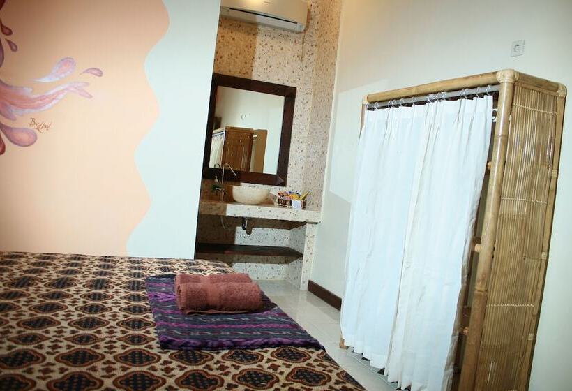 غرفة ديلوكس, 1001 Malam