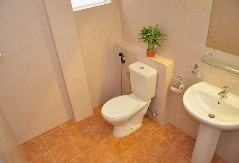 Номер Стандарт, Aca B&b