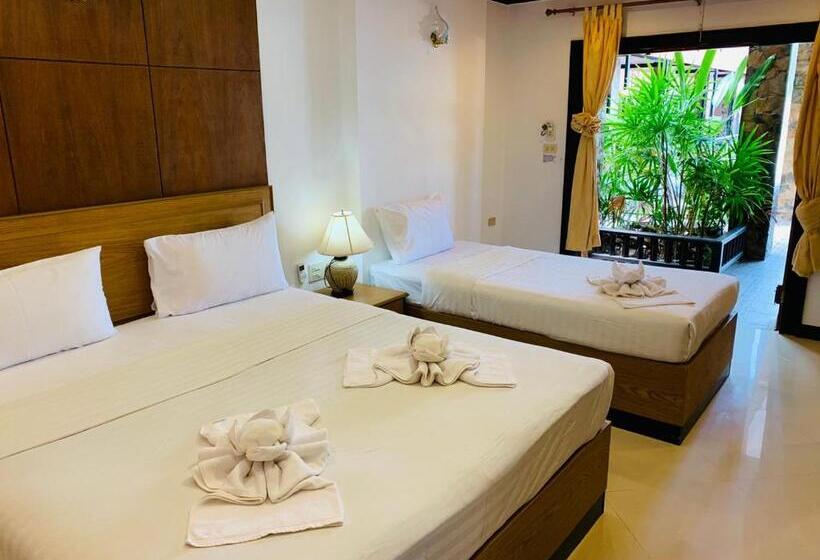 Quarto Triplo Superior, Delight Resort