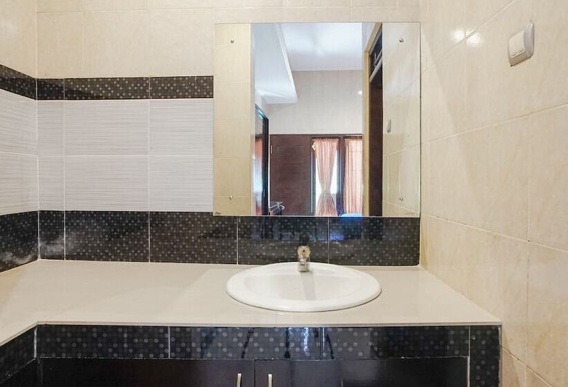 اتاق لوکس, Denays Guest House Jimbaran
