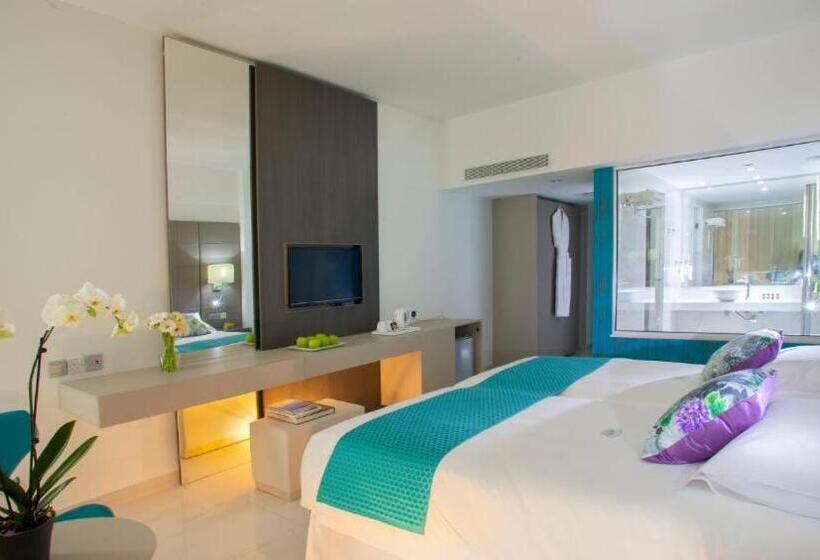 サイドシービュースーペリアールーム, King Evelthon Beach Hotel & Resort