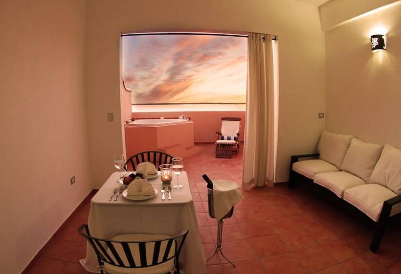 سوییت, La Posada Hotel & Beach Club