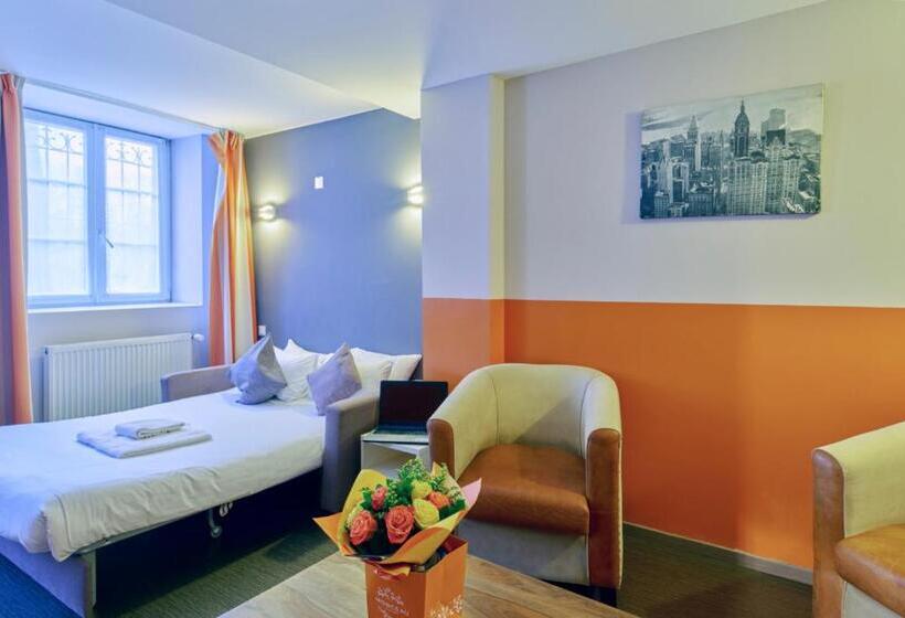 Семейный Номер, Adonis Hotel Strasbourg