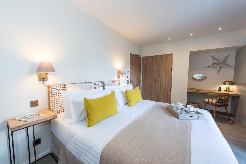 Номер Стандарт, Adonis Hotel Strasbourg