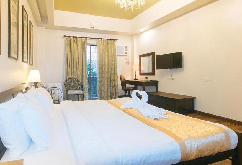 Номер Deluxe Кровать Кинг, Reddoorz Premium At Anisabel Suites Davao City