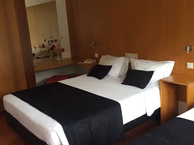 Romantic Room, Eco Salvador
