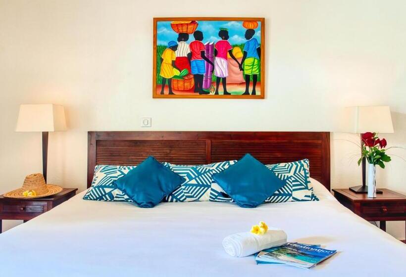 اتاق سوپریور با تخت بزرگ, Esmeralda Resort