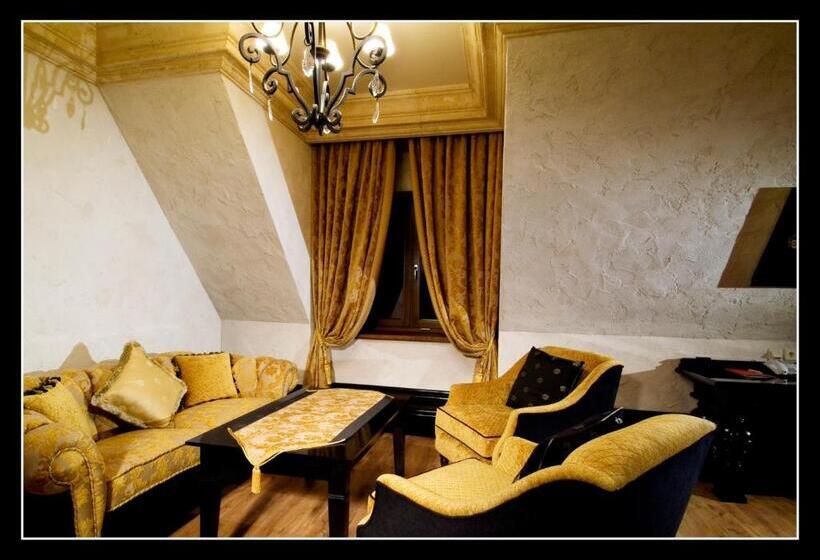 سوئیت پرزیدنت, Krol Kazimierz
