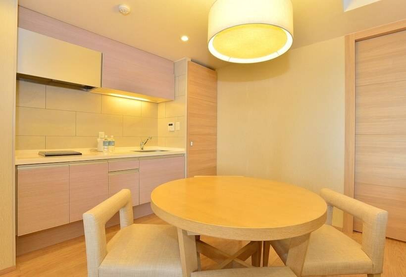 이그제큐티브 스위트, Moon Ocean Ginowan Hotel & Residence