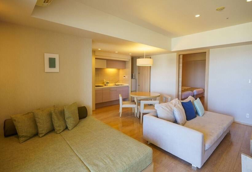 이그제큐티브 스위트, Moon Ocean Ginowan Hotel & Residence
