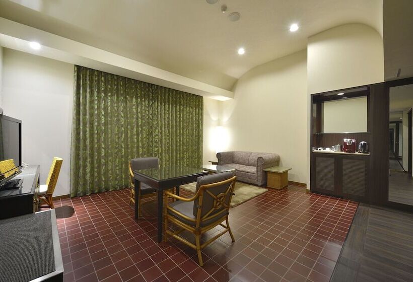 Номер Премиум, Okinawa Kariyushi Resort Exes Ishigaki