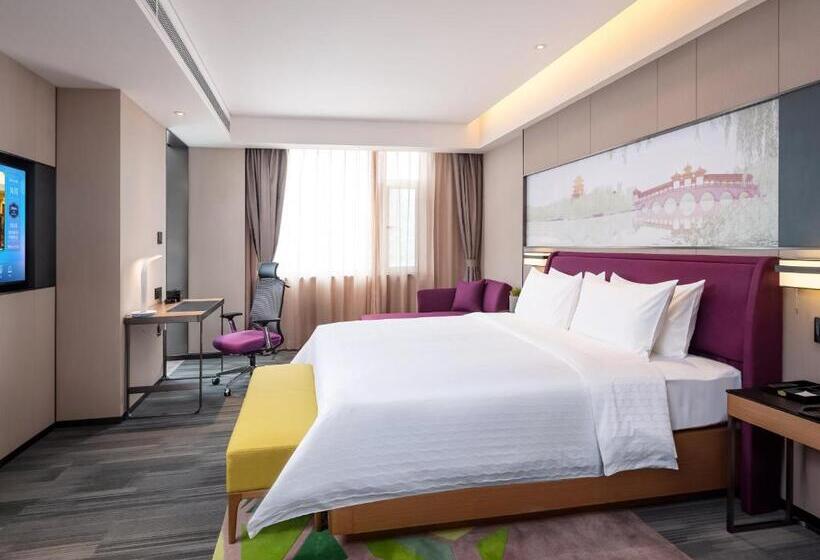 Номер Deluxe, Hampton By Hilton Qinhuangdao Jinmeng Bay