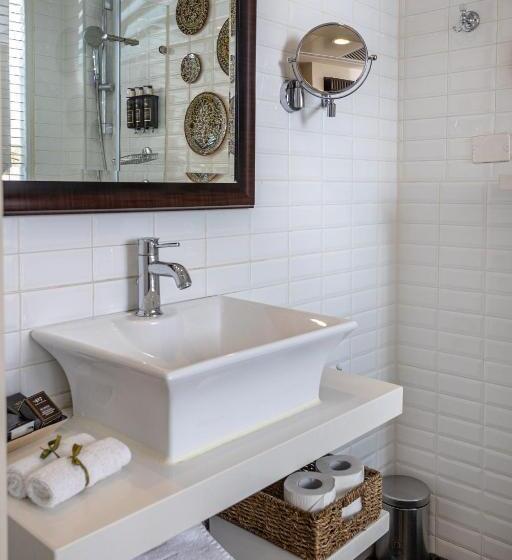 Quarto Estandar com Sacada, Arthur Hotel   An Atlas Boutique