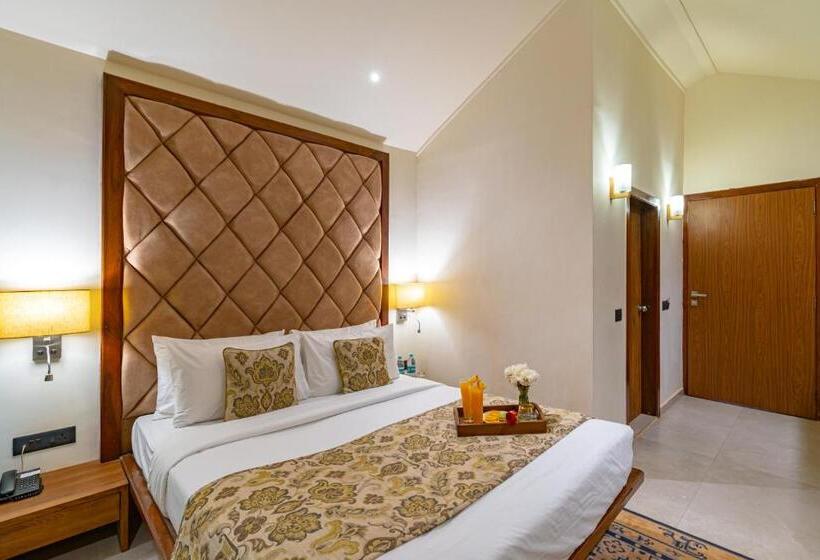 کابین, Riva Beach Resort