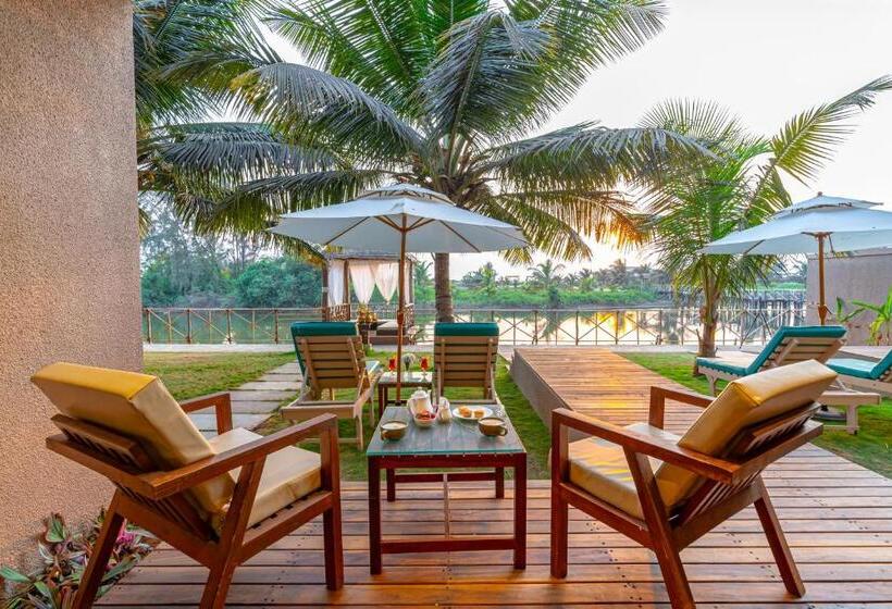 اتاق استاندارد با چشم‌انداز رودخانه, Riva Beach Resort