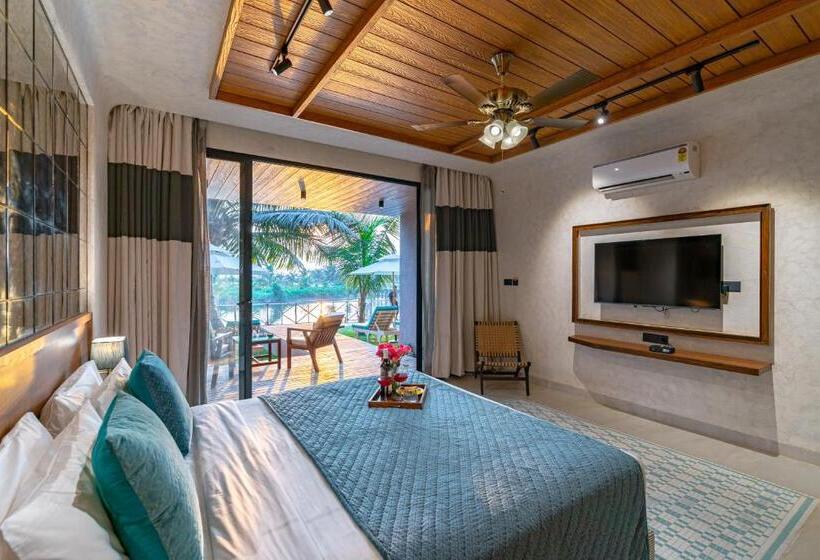 اتاق استاندارد با چشم‌انداز رودخانه, Riva Beach Resort