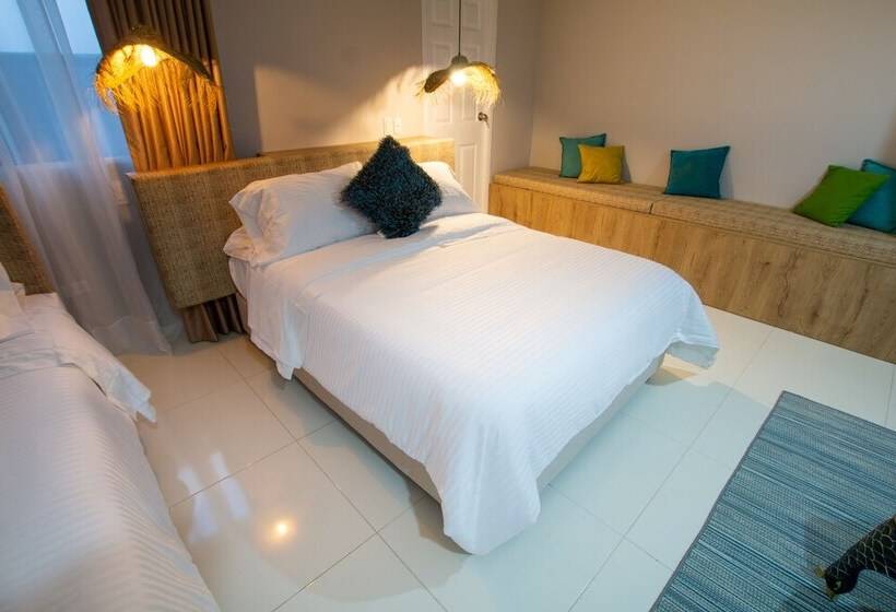 اتاق سوپریور سه تخته, Boutique Casa Chunuu Santa Marta