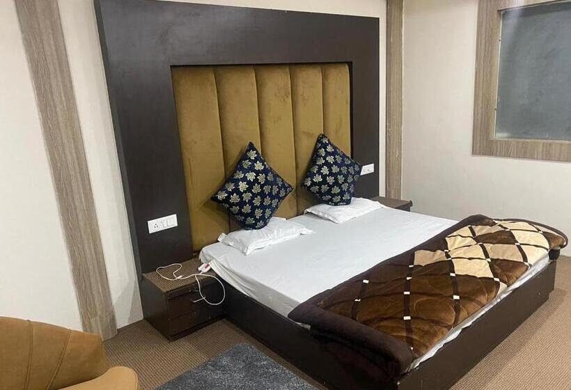 اتاق استاندارد, Zoon Dabb Srinagar Airport Kashmir