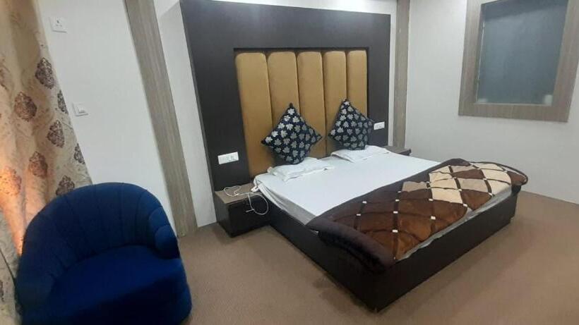 اتاق استاندارد, Zoon Dabb Srinagar Airport Kashmir