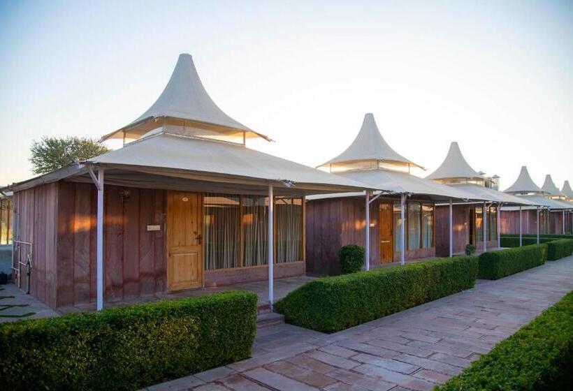 چادر با خدمات رفاهی استاندارد, Kurja Resort Balsamand