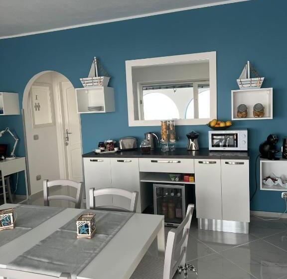 اتاق استاندارد چهار تخته با چشم‌انداز دریا, Villa Ludo A Zambrone Tropea