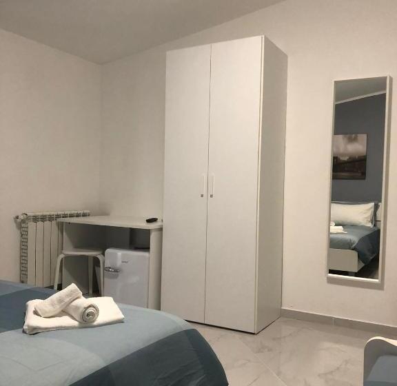 اتاق خانوادگی, Villa Ludo A Zambrone Tropea