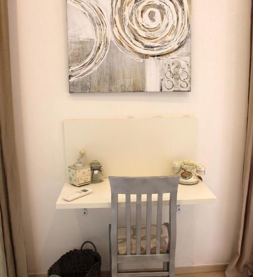اتاق استاندارد, Maestrale Charme Rooms