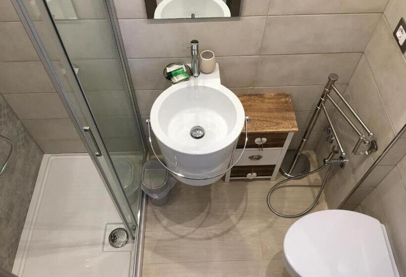 اتاق اکونومی, Maestrale Charme Rooms