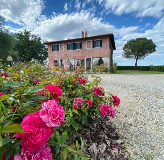 Апартаменты 3 Спальни, Podere Boscone