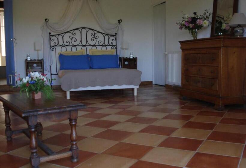 带花园景观的标准三人间, B&b Château Pierre De Lune