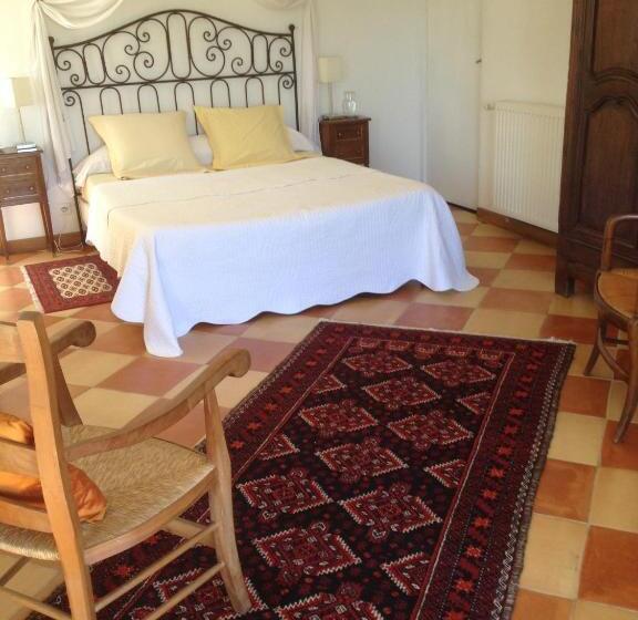 带花园景观的标准三人间, B&b Château Pierre De Lune