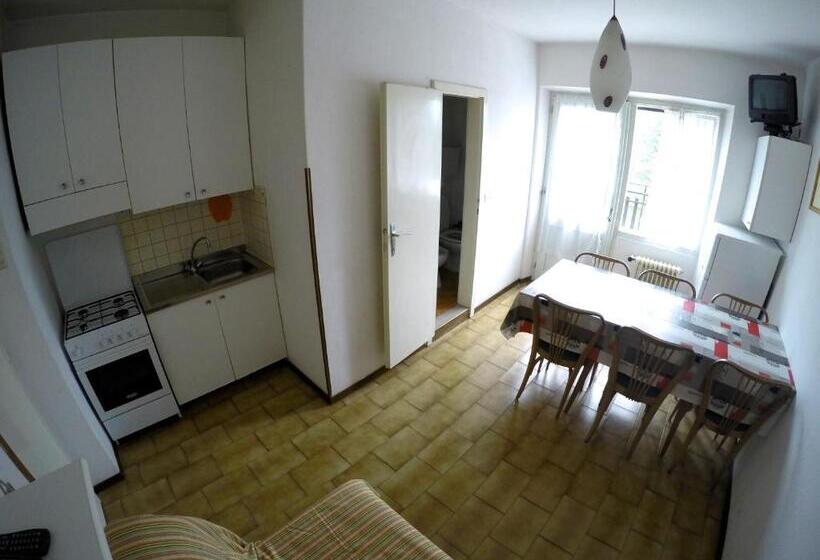 Апартаменты 1 Спальня с Террасой, Residence Catullo