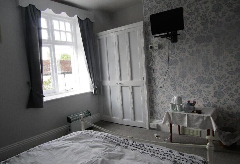 Quarto Estandar, The Old Post House