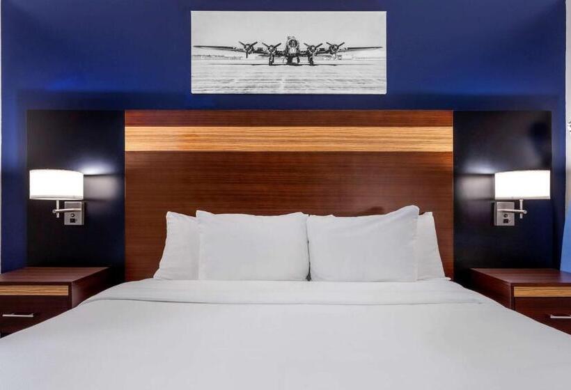 اتاق استاندارد با تخت بزرگ, Avion Inn Near Lga Airport, Ascend Hotel Collection